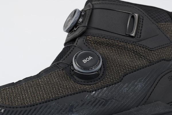 SHIMANO tretry SHEX900 čierne /Vel:48 5